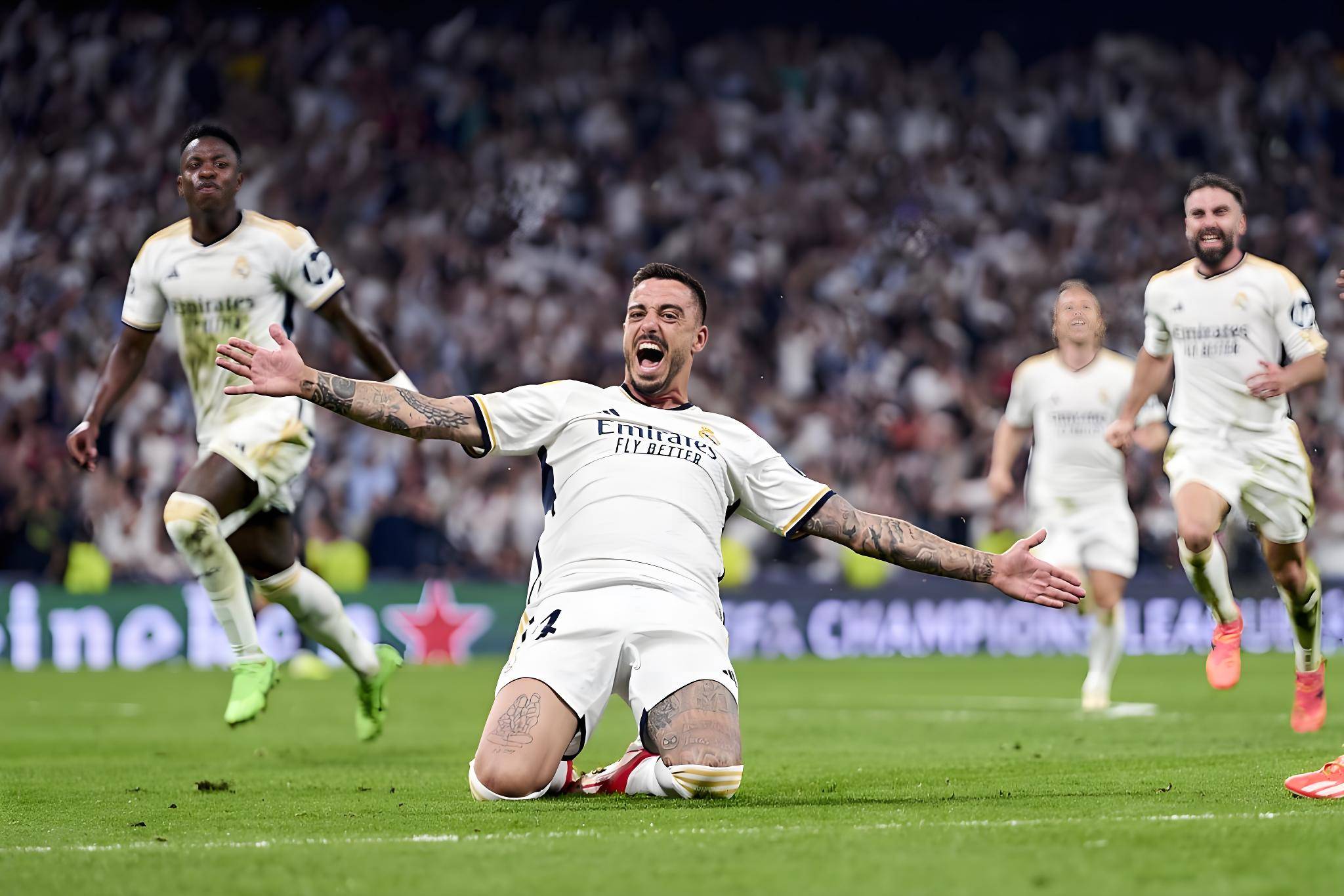 华体会体育-巴黎圣日耳曼险胜利物浦，莱万扑点救主世界杯的简单介绍  第2张