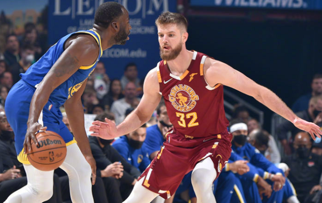 华体会体育-FNC轻取GEN,Peanut完成史诗逆转入围赛3:0(广州) 第1张 华体会体育-FNC轻取GEN,Peanut完成史诗逆转入围赛3:0(广州) 第1张